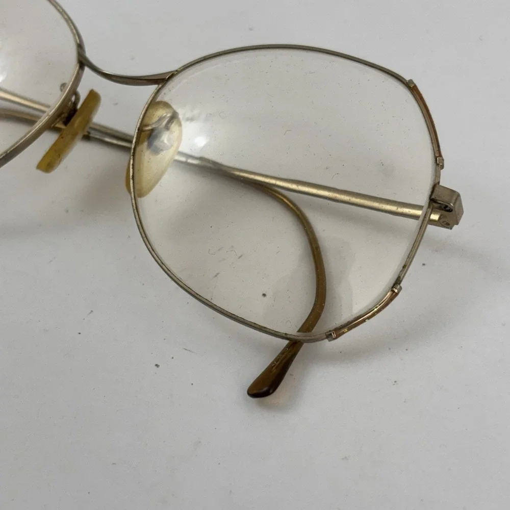 Vintage‎ 1970s Eyeglasses Large Metal Frames Gold Glitter Accents Womens